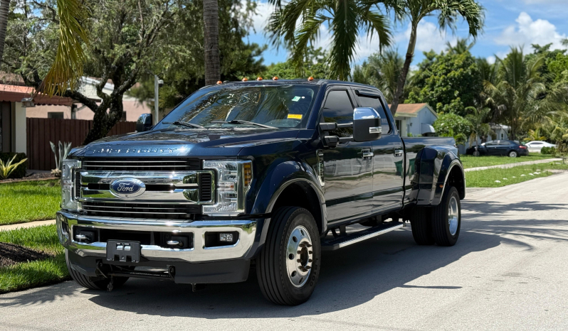 
								2019 Ford F-450 Super Duty full									