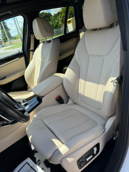 
										2021 BMW X3 xDrive30i full									