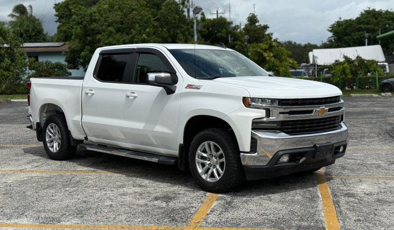 
								2019 Chevrolet Silverado LT full									