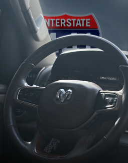 
										RAM 1500 Longhorn full									