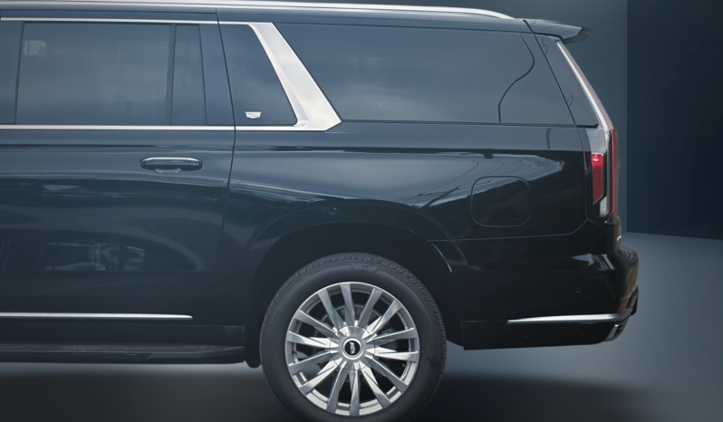 
								Cadillac Escalade ESV Premium Luxury full									