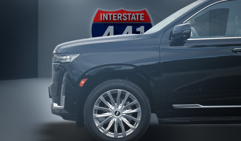 
								Cadillac Escalade ESV Premium Luxury full									