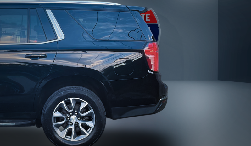 
								Chevrolet Tahoe Premier full									