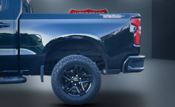 
										Chevrolet Silverado 1500 LT Trail Boss full									