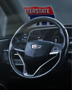 
										Cadillac Escalade ESV Premium Luxury full									