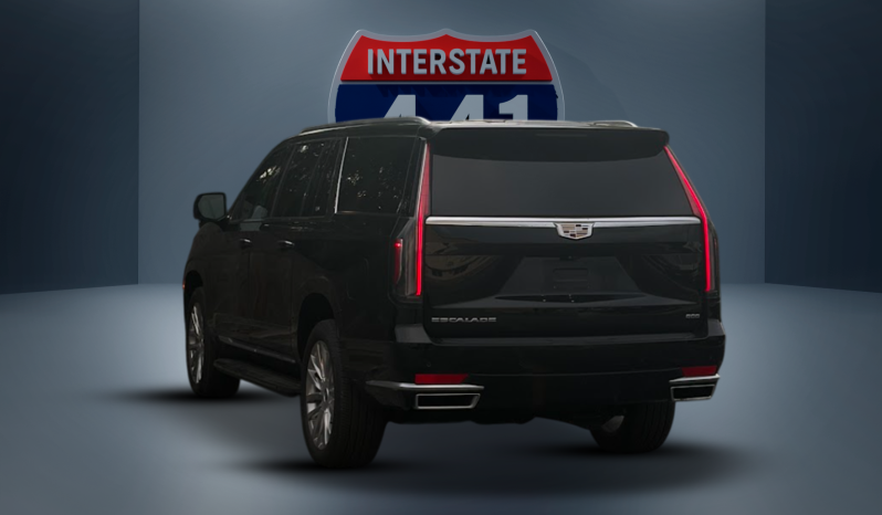 
								Cadillac Escalade ESV Premium Luxury full									