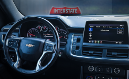 
										Chevrolet Tahoe Premier full									